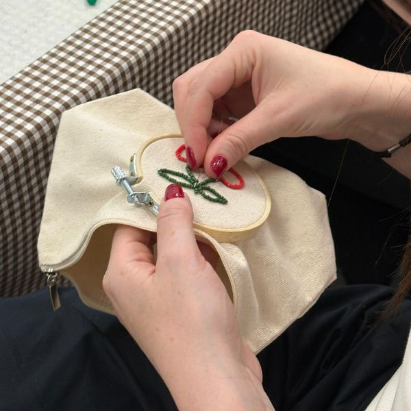 Borda tu neceser con abalorios